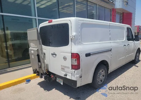 2016 Nissan Nv Cargo Nv2500 Hd Sv V6 z USA, uszkodzony, nr VIN 1N6BF0KY1GN808717